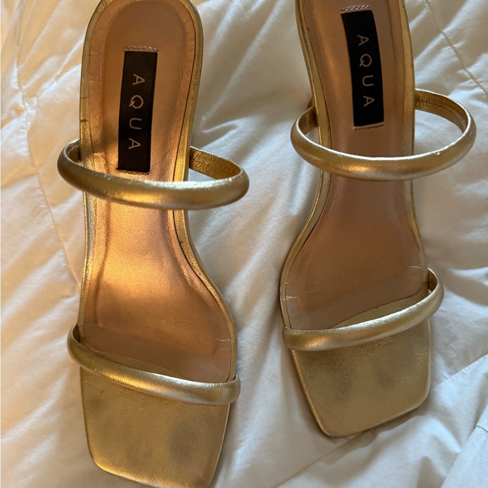 Aqua Gold Heels